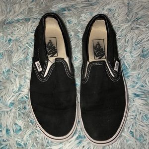 Black slip on vans (8)